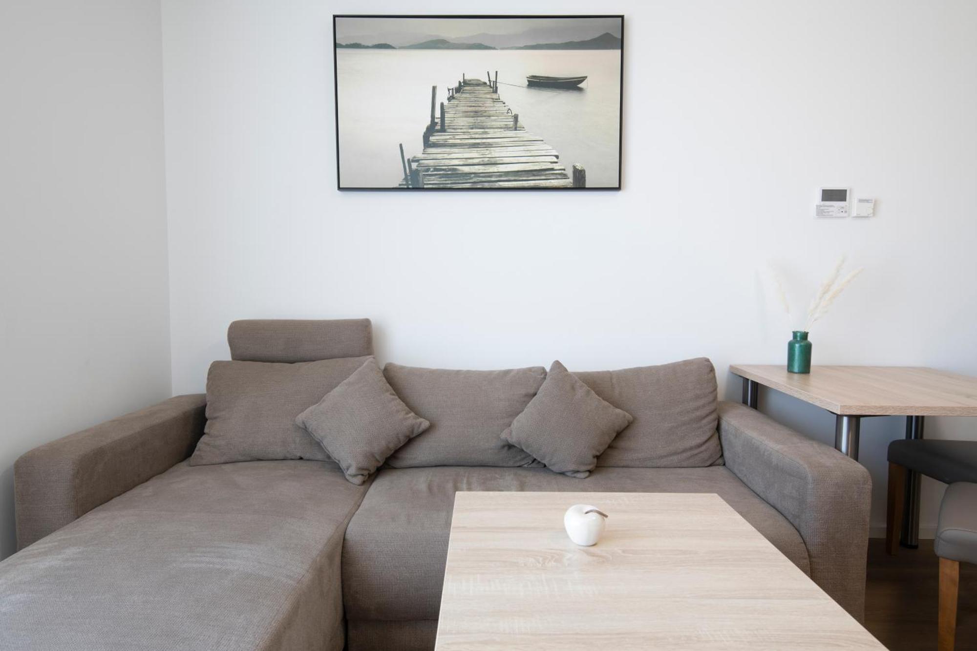 Smart & Stay Aparthotel Saarlouis Lisdorf - Self-Check-In - Free Parking Eksteriør billede