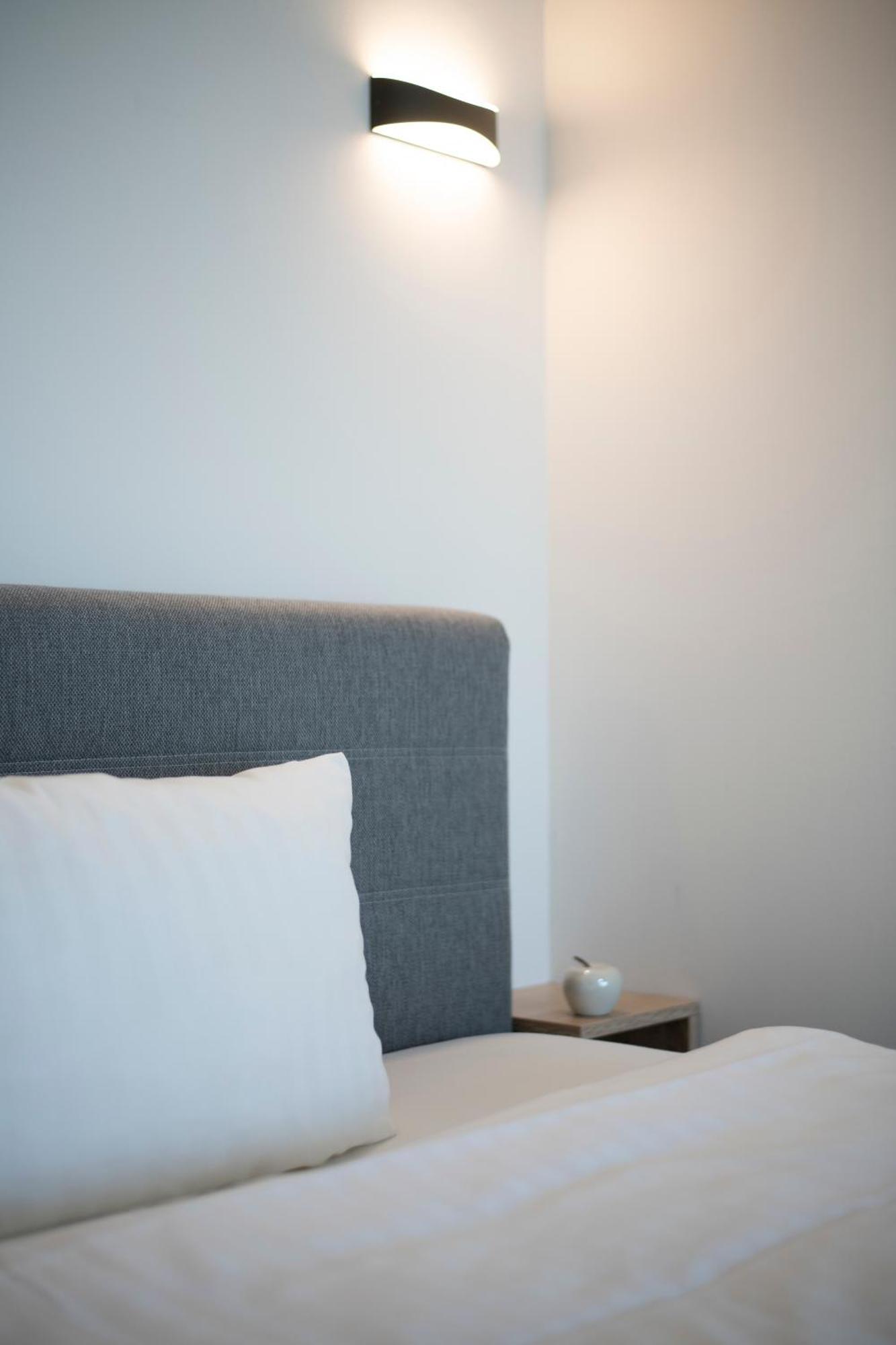 Smart & Stay Aparthotel Saarlouis Lisdorf - Self-Check-In - Free Parking Eksteriør billede